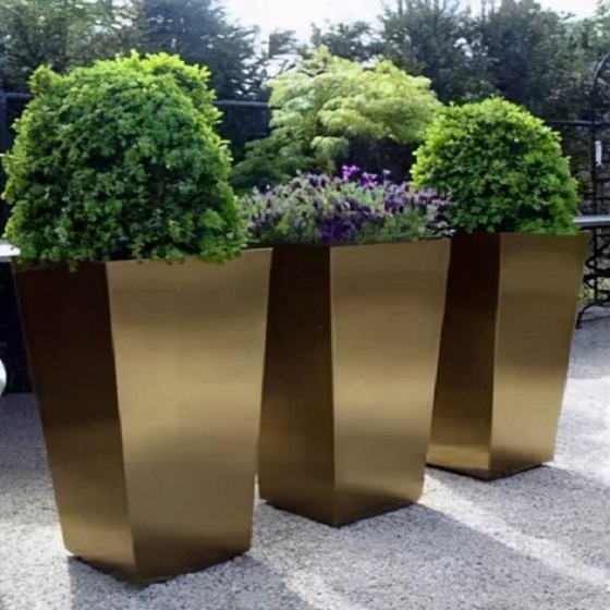 金色不锈钢花槽11.jpg